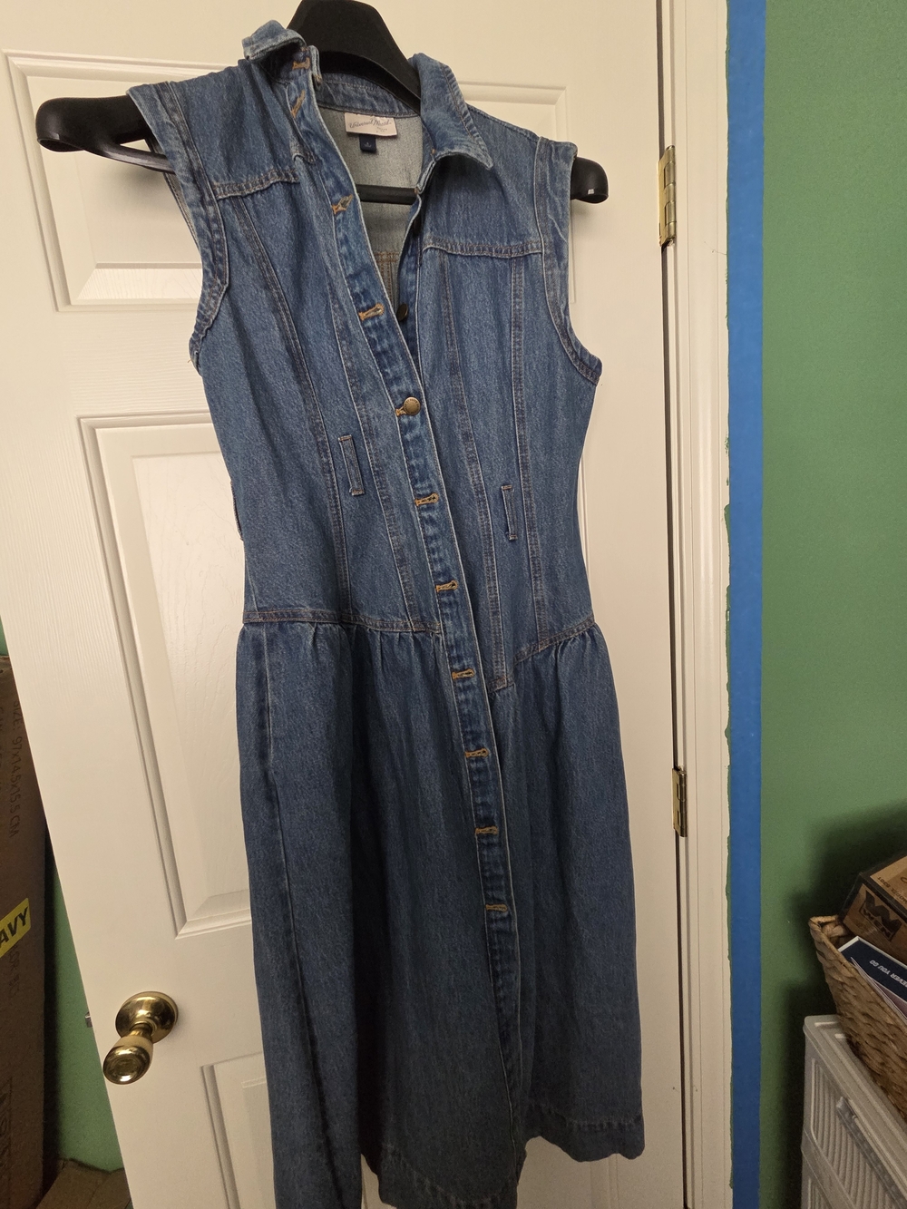 Sleeveless Button-Front Denim Dress - Blue